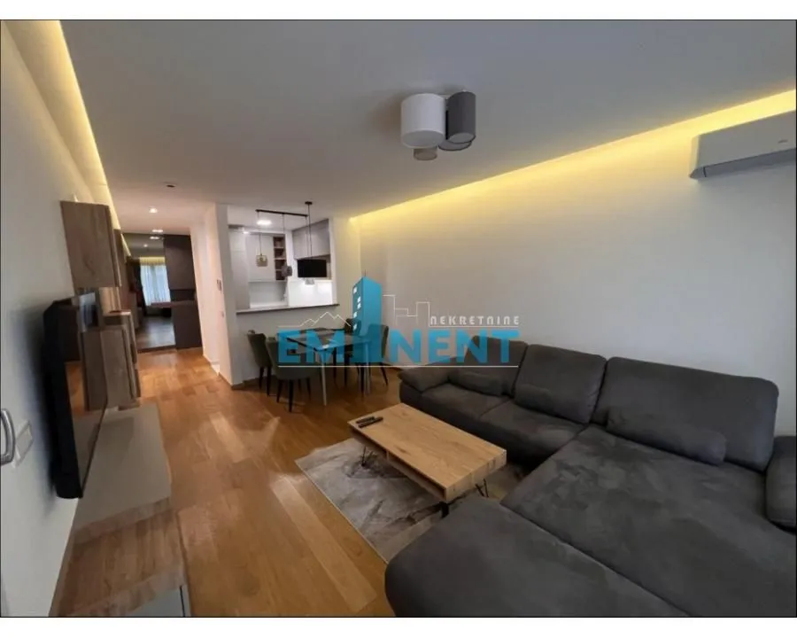 Rent, two bedroom apartment, 50m², Novi Beograd Blok 65, Novi Beograd Sve Podlokacije