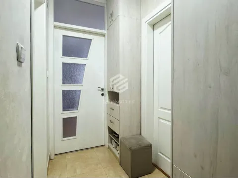 Prodaja, dvosoban stan, 48m², Kotor, Crna Gora - image 13