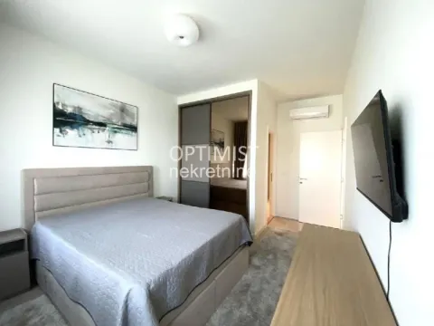 Rent, three bedroom apartment, 79m², Savski Venac, Beograd - image 6