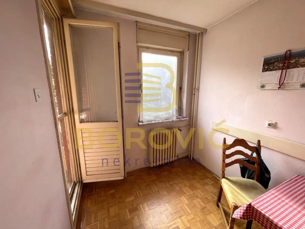 Prodaja, dvosoban stan, 60m², Batajnica, Beograd