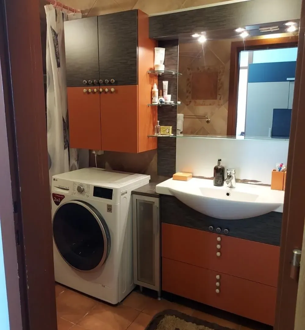 Izdavanje, četvorosoban stan, 115m², Hala Pionir, Palilula Sve Podlokacije