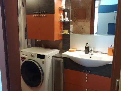 Izdavanje, četvorosoban stan, 115m², Hala Pionir, Palilula Sve Podlokacije - image 15