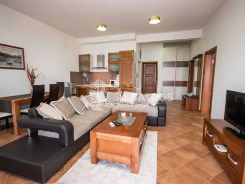 Rent, one bedroom apartment, 45m², Dobre Vode, Bar - image 2