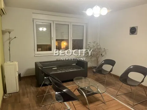 Izdavanje, poslovni prostor, 85m², Centar, Novi Sad - image 13