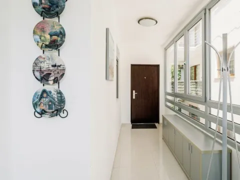 Sale, two bedroom apartment, 76m², Budva, Crna Gora - image 23