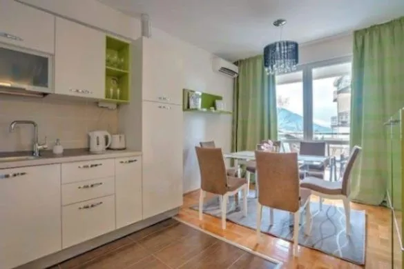 Sale, two bedroom apartment, 90m², Bečići, Budva
