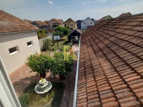 Sale, house, 272m², Bela Palanka, Srbija - image 16