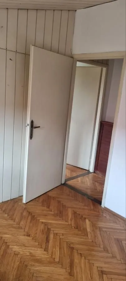 Prodaja, trosoban stan, 79m², Stari grad, Novi Sad