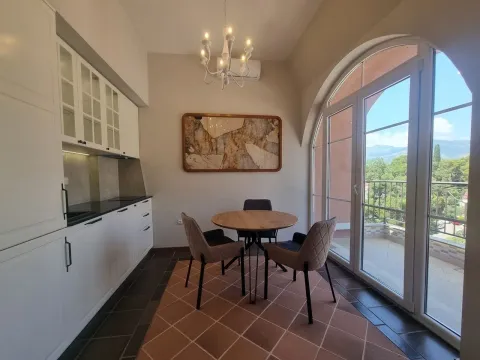 Prodaja, jednosoban stan, 49m², Tivat, Crna Gora - image 6