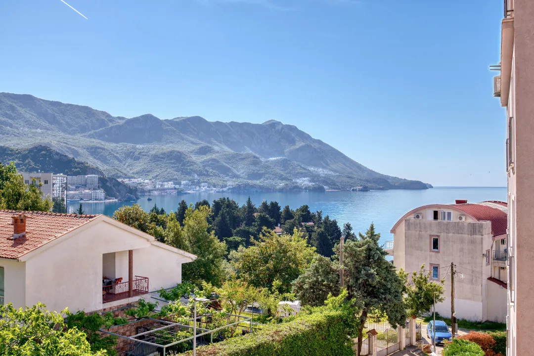 Prodaja, ugostiteljski objekat, 589m², Bečići, Budva