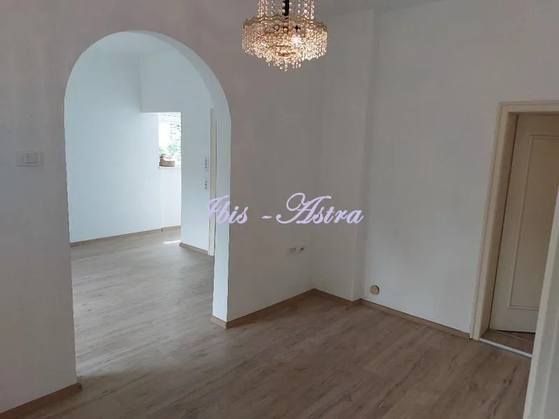 Rent, house, 100m², Zemun Kalvarija, Zemun Sve Podlokacije