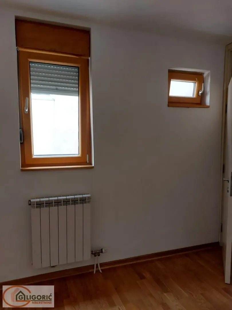 Rent, four bedroom apartment, 95m², Lion, Zvezdara Sve Podlokacije