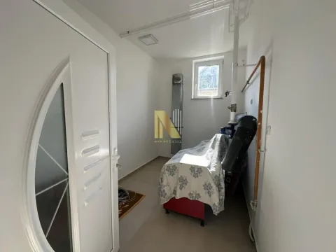 Rent, office space, 210m², Veternička rampa, Novi Sad Sve Podlokacije - image 12