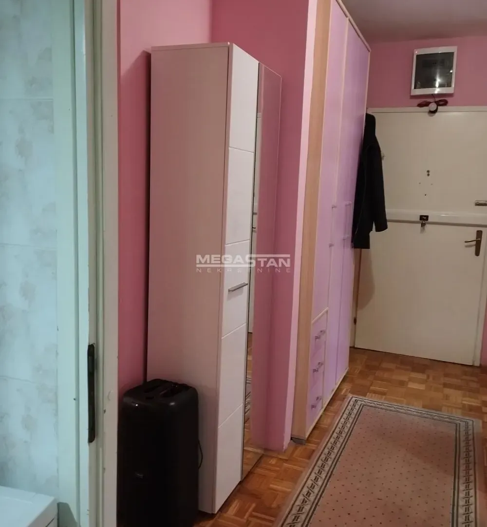 Prodaja, dvosoban stan, 74m², Bežanijska Kosa 3, Bežanijska Kosa Sve Podlokacije