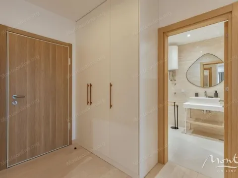 Prodaja, jednosoban stan, 65m², Herceg Novi, Crna Gora - image 24