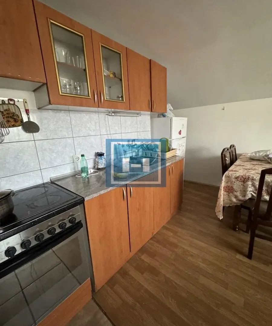 Sale, office space, 69m², Ražanj, Srbija