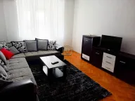 Izdavanje, dvosoban stan, 65m², Centar, Podgorica - image 1