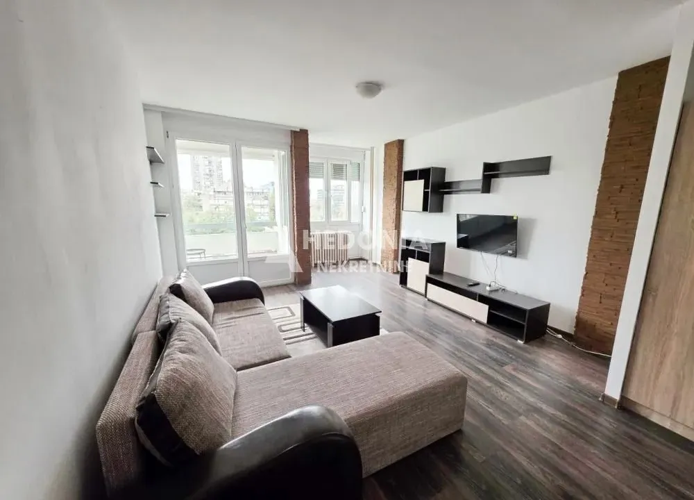 Prodaja, trosoban stan, 70m², Novi Beograd Blok 23, Novi Beograd Sve Podlokacije