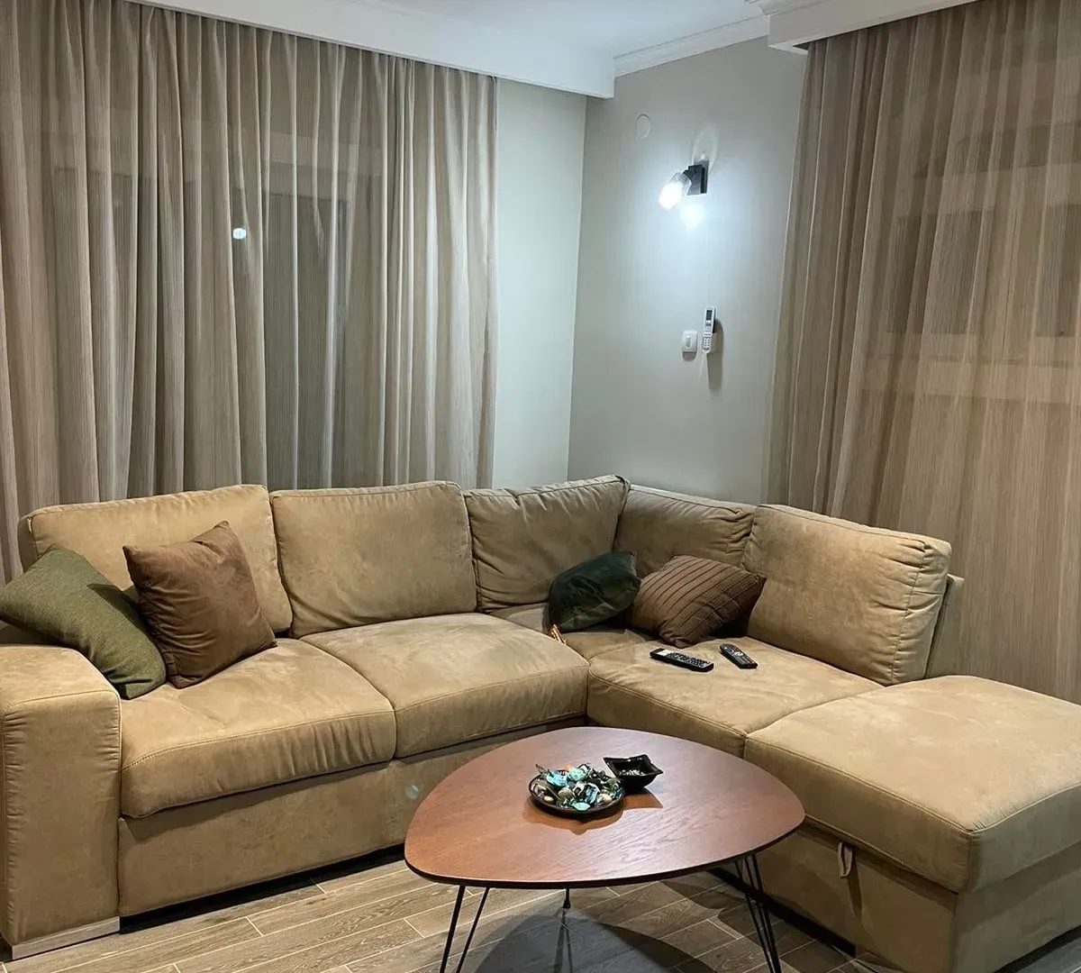 Rent, two bedroom apartment, 120m², Dumidran, Tivat