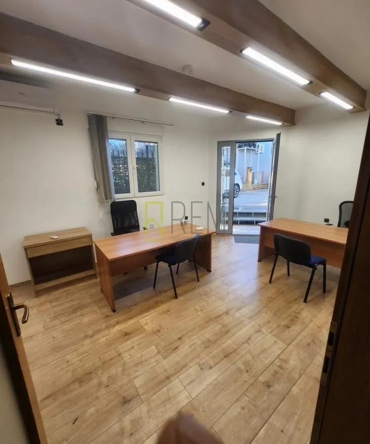 Rent, office space, 51m², Momišići, Podgorica
