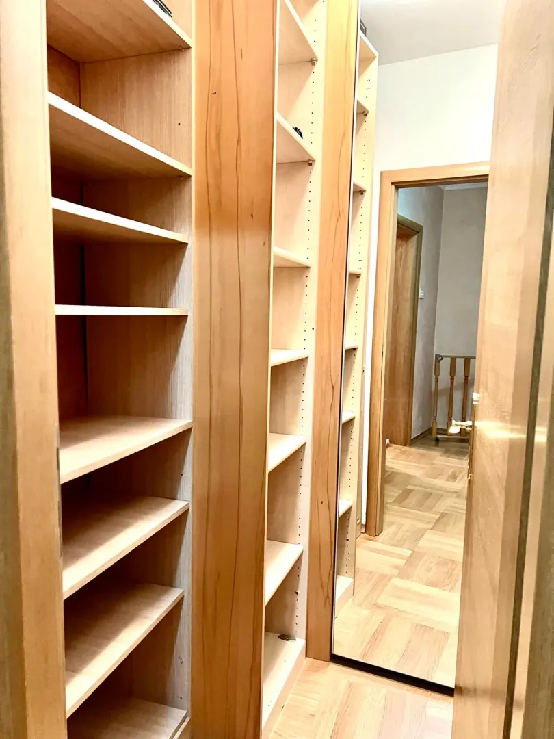 Prodaja, trosoban stan, 102m², Petrovac, Budva