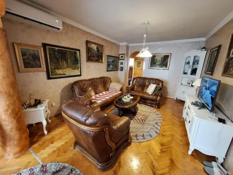 Sale, two bedroom apartment, 65m², Bar, Crna Gora - image 1