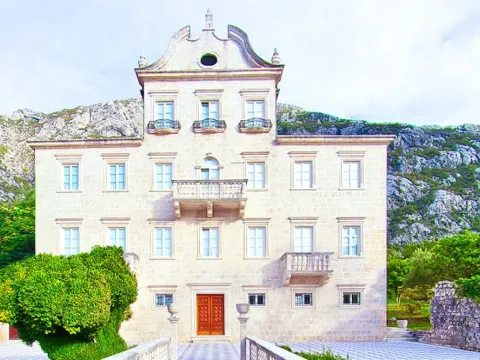Sale, house, 1500m², Dobrota, Kotor - image 3