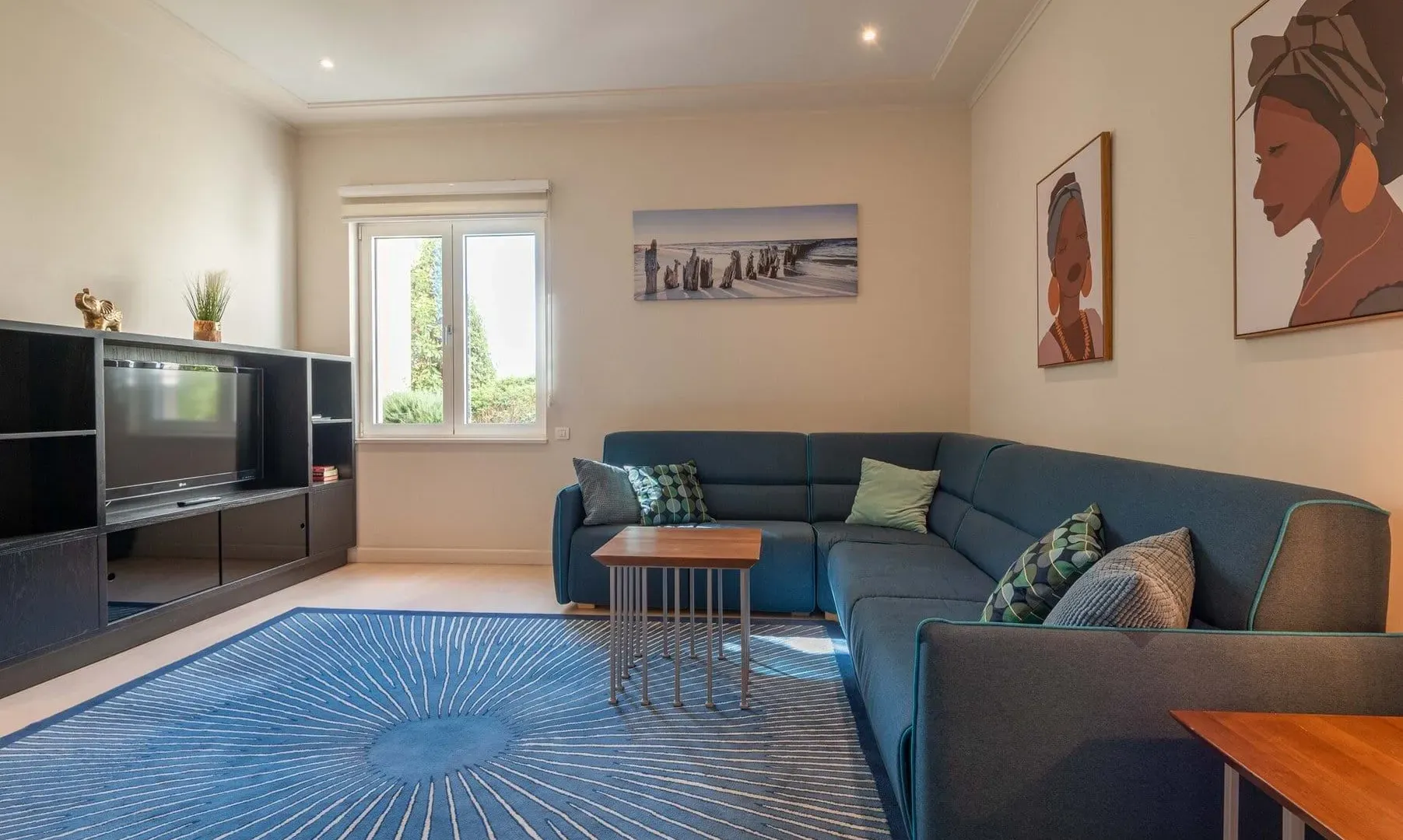 Rent, one bedroom apartment, 64m², Porto Montenegro, Tivat