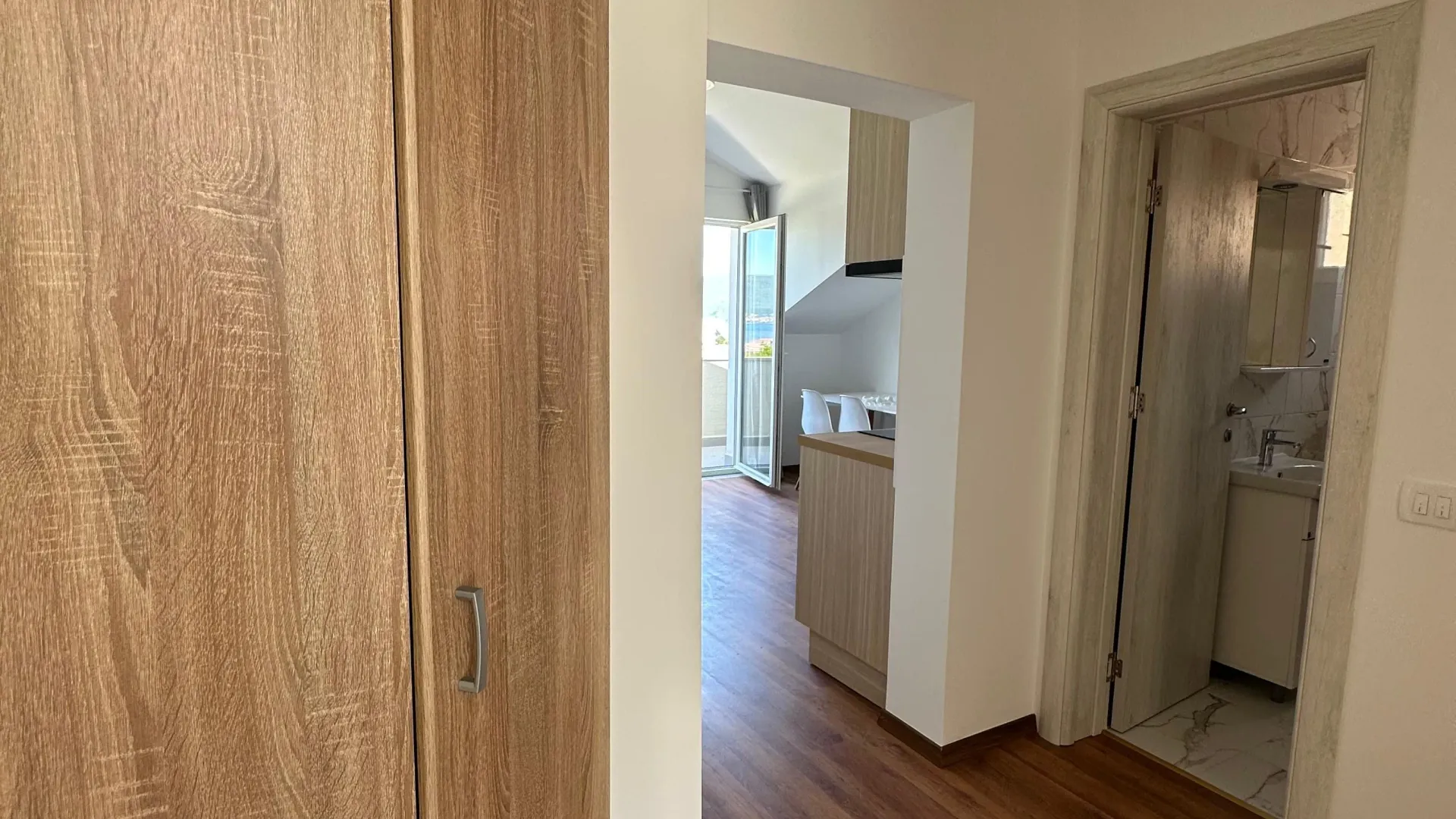 Rent, one bedroom apartment, 38m², Seljanovo, Tivat