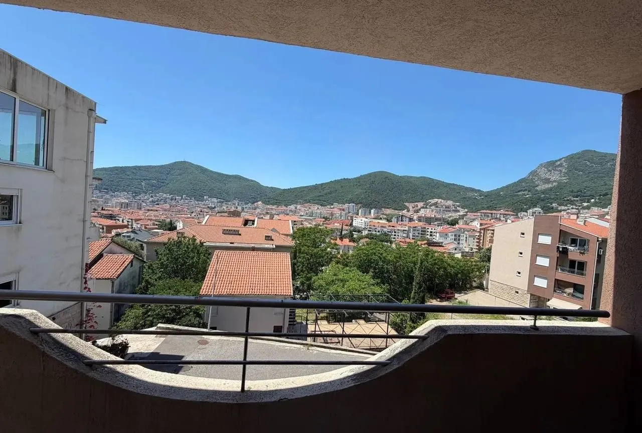 Sale, one bedroom apartment, 53m², Podkošljun, Budva