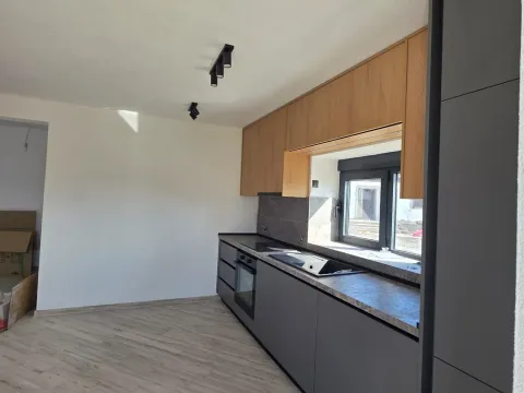 Prodaja, kuća, 79m², Zeta, Podgorica - image 16