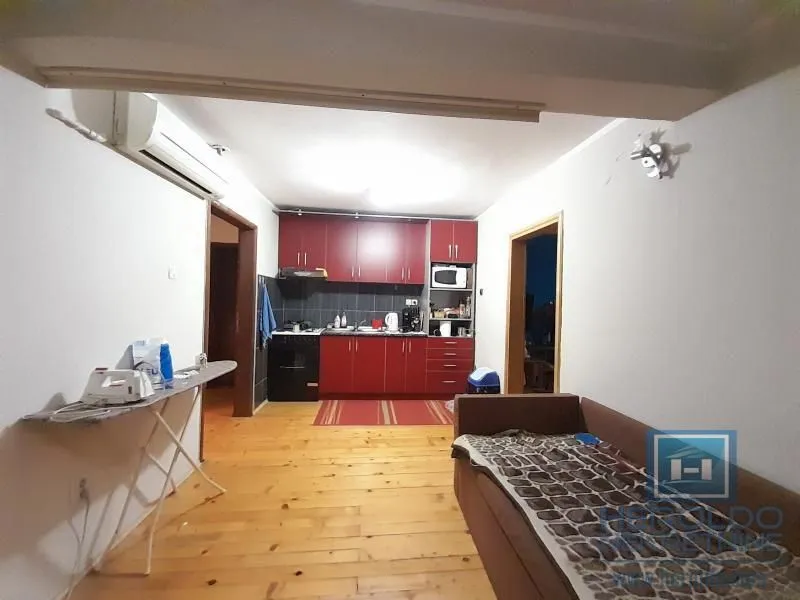 Prodaja, kuća, 310m², Tavrića obori, Jagodina