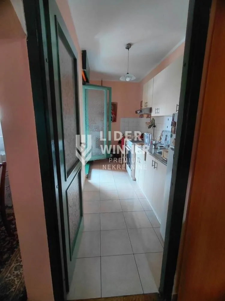 Sale, four bedroom apartment, 84m², Vidikovački venac, Rakovica