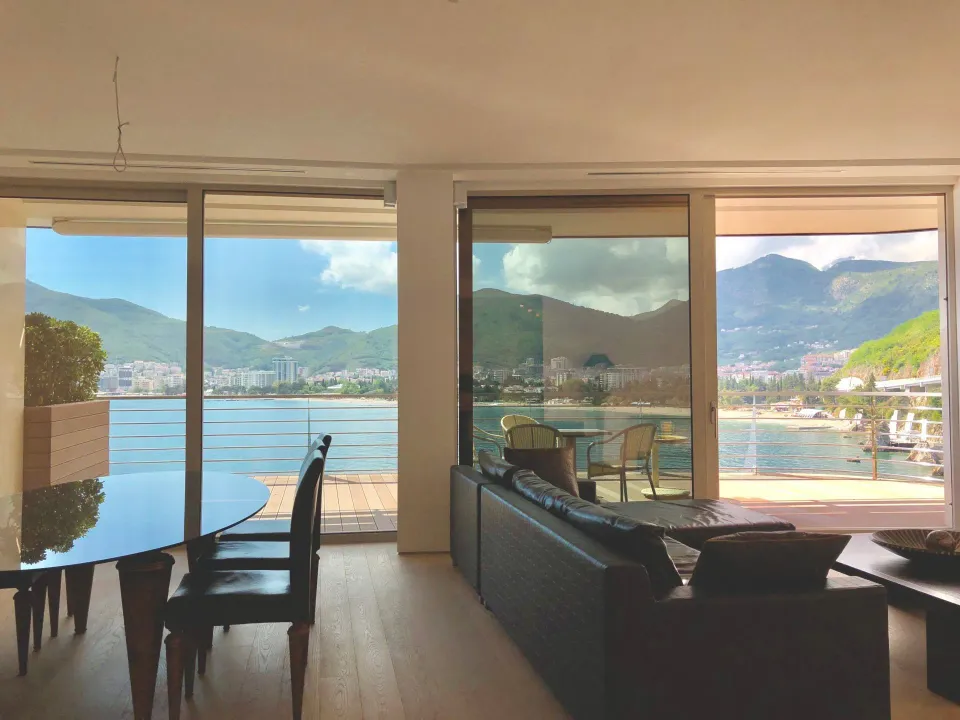 Prodaja, trosoban stan, 170m², Budva, Crna Gora