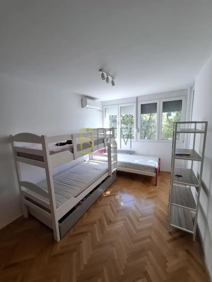 Prodaja, dvosoban stan, 71m², Zabjelo, Podgorica