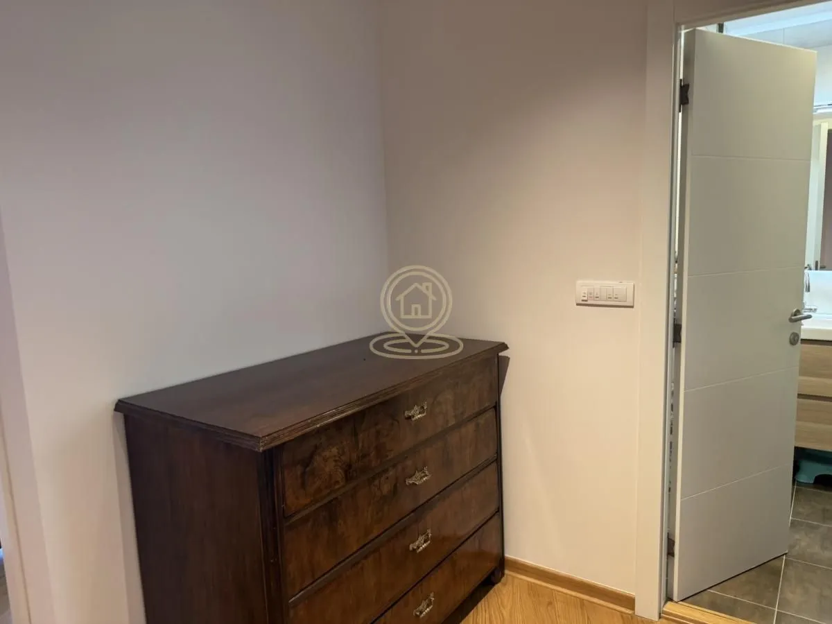 Rent, three bedroom apartment, 76m², Vračar Hram, Vračar Sve Podlokacije