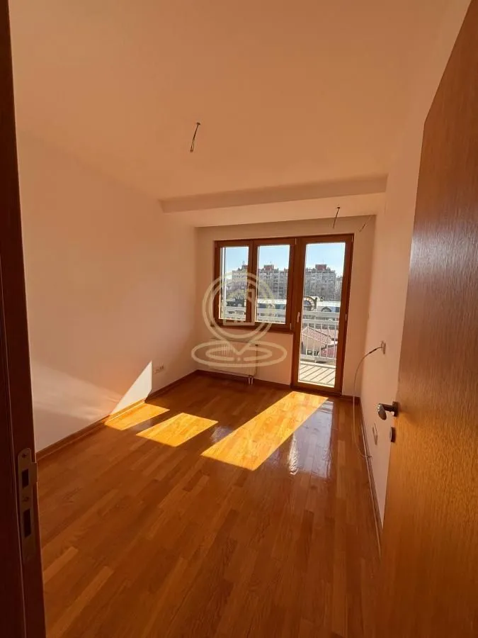 Prodaja, stan, 154m², Medijana, Niš