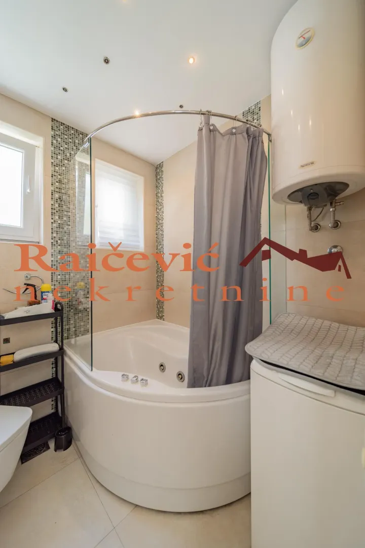 Rent, two bedroom apartment, 60m², Autokomanda, Voždovac Sve Podlokacije