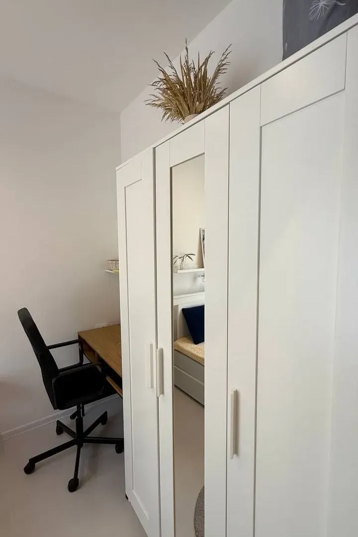 Izdavanje, jednosoban stan, 24m², Lazi, Budva