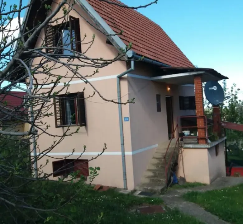 Prodaja, kuća, 120m², Sremski Karlovci, Novi Sad
