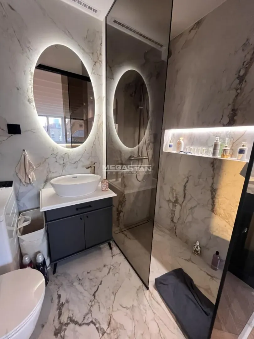 Prodaja, jednosoban stan, 38m², Stari Grad, Beograd