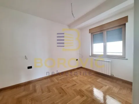 Prodaja, dvosoban stan, 68m², Kluz, Zvezdara Sve Podlokacije - image 6