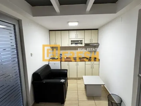 Izdavanje, poslovni prostor, 160m², Preko Morače, Podgorica - image 7