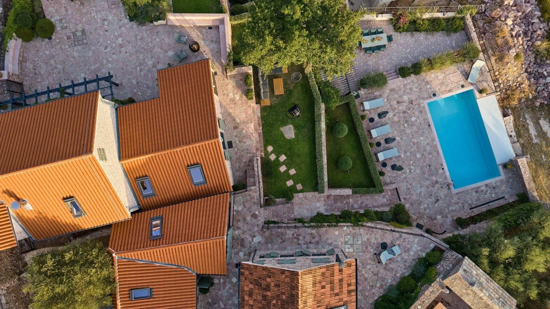 Sale, house, 293m², Kotor, Crna Gora