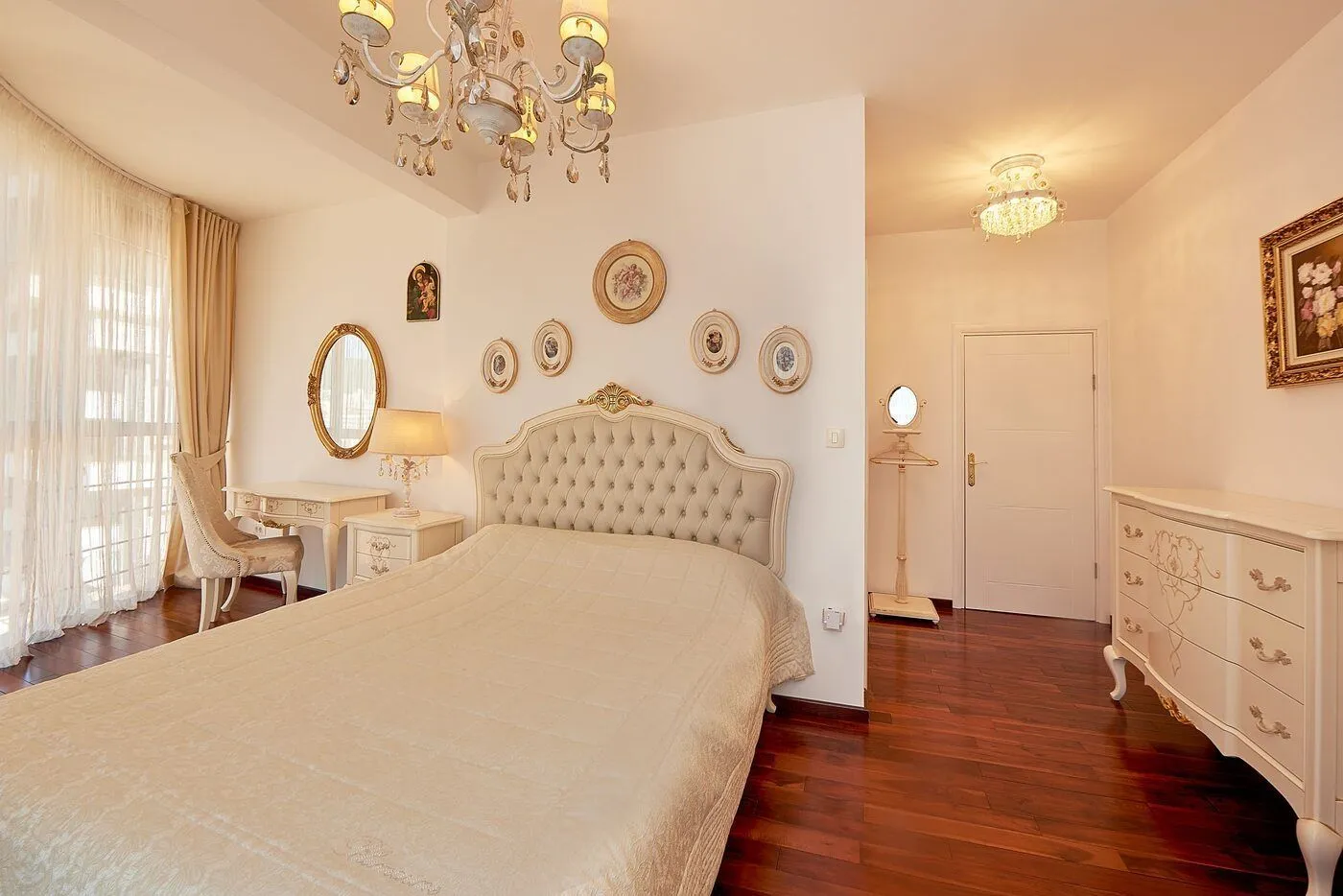 Sale, three bedroom apartment, 150m², Bečići, Budva