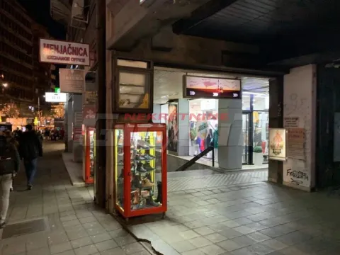 Prodaja, poslovni prostor, 13m², Stari Grad, Beograd