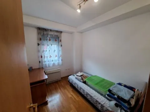 Izdavanje, trosoban stan, 86m², Gorica C, Podgorica - image 7
