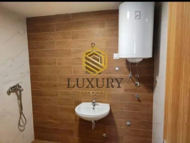 Izdavanje, dvosoban stan, 69m², Zabjelo, Podgorica