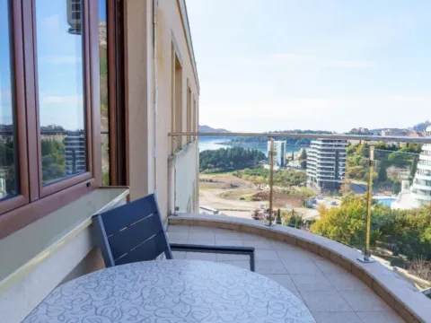 Izdavanje, jednosoban stan, 60m², Bečići, Budva - image 8