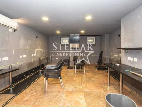 Izdavanje, poslovni prostor, 22m², Preko Morače, Podgorica